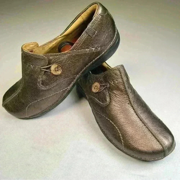 Clarks Womens Un.Loop Sz 9 used, but just barely they’re gorgeous shoes - Picture 1 of 15
